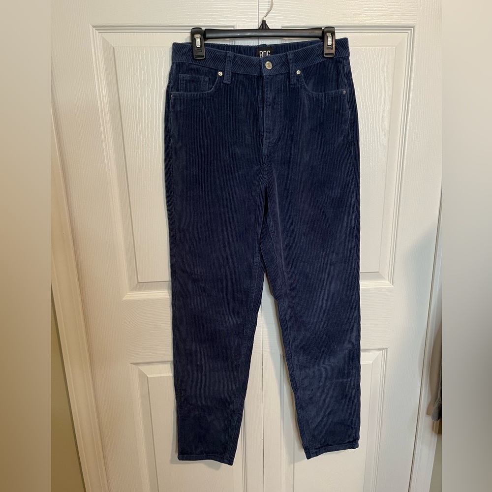 BDG Urban Outfitters Blue Corduroy Mom Jeans Womens Size 28 High Waisted